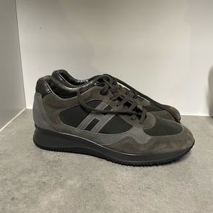 Hogan Men's Sneakers in Black and Dark Gray